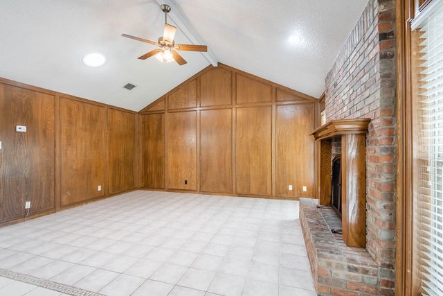 3400 Wedgewood St, Midland, TX 79707