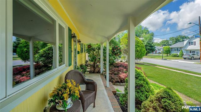 9 Fairway Avenue, Emerson, NJ 07630