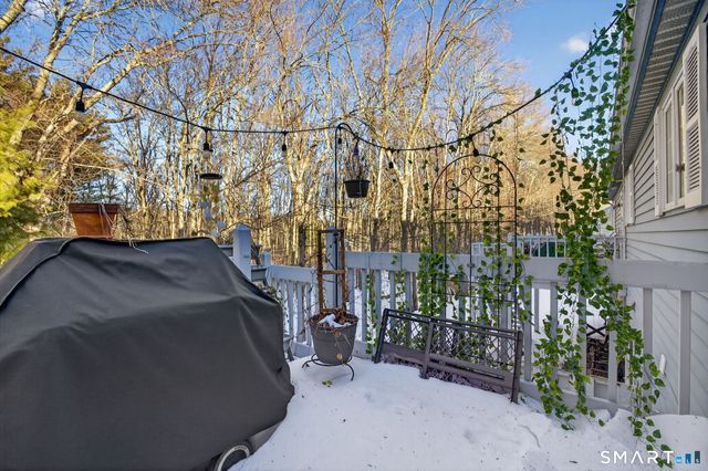 81 Founders Village 81, Clinton, CT 06413