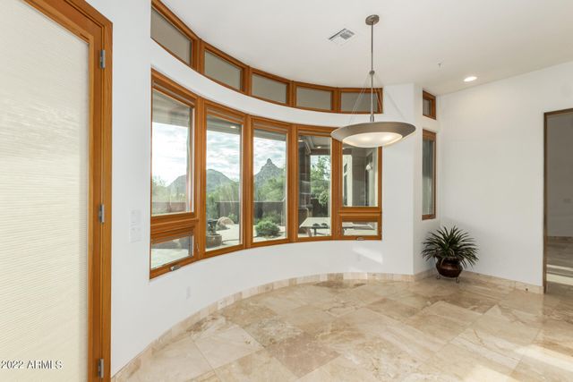 10685 E Cottontail Lane, Scottsdale, AZ 85255