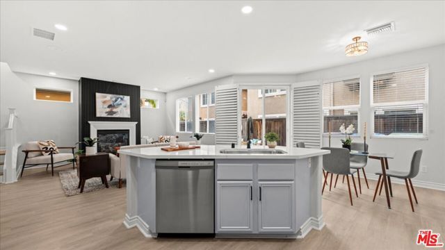 3608 W Chapman Lane, Inglewood, CA 90305