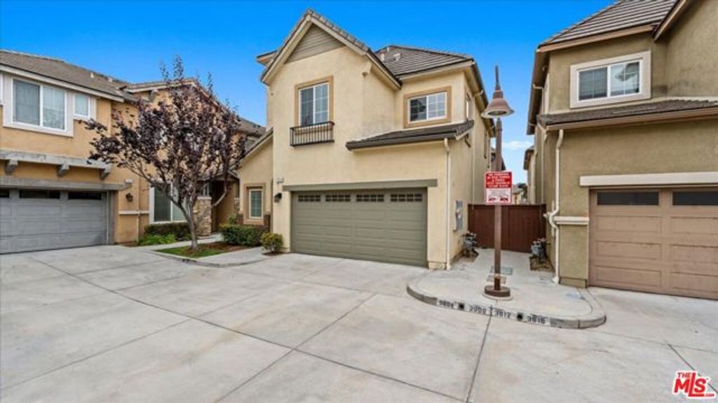 3608 W Chapman Lane, Inglewood, CA 90305