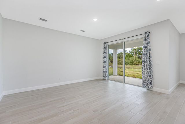 1517 Wacker Avenue SE, Palm Bay, FL 32909