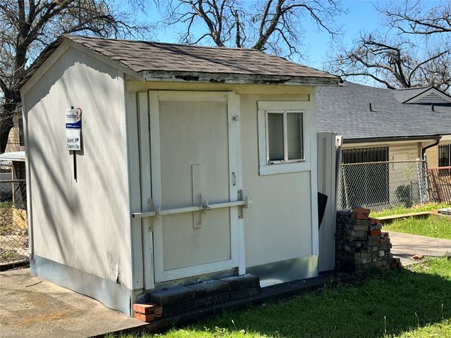 4608 Maryland Avenue, Dallas, TX 75216