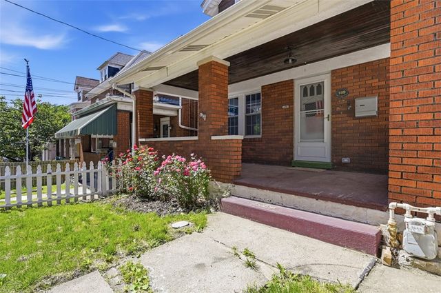 109 Clairtonica St, Crafton Heights, PA 15205
