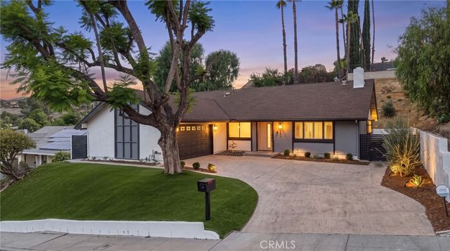 7009 Scarborough Peak, West Hills, CA 91307