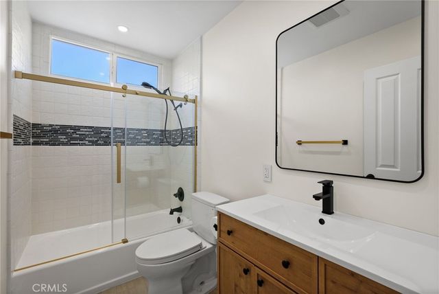 7009 Scarborough Peak, West Hills, CA 91307
