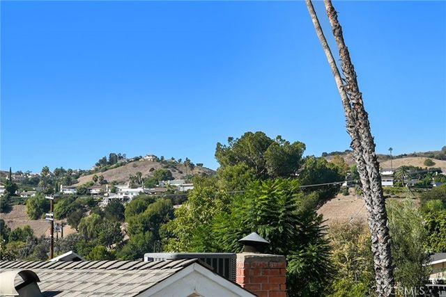 7009 Scarborough Peak, West Hills, CA 91307