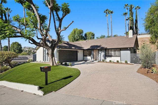 7009 Scarborough Peak, West Hills, CA 91307