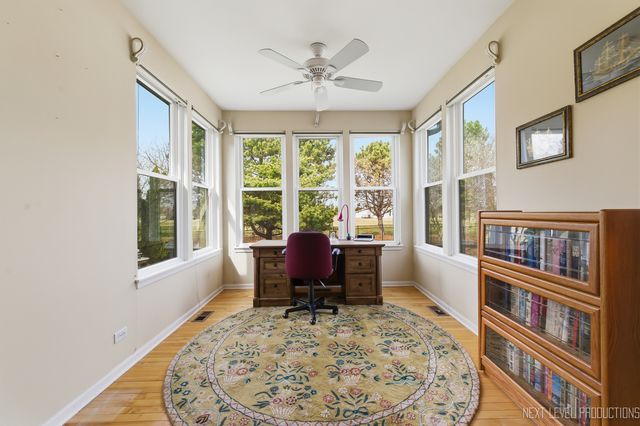 4211 Whitehall Lane, Algonquin, IL 60102