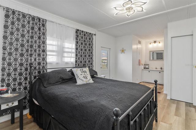 8320 RIVERSIDE DRIVE 75, Punta Gorda, FL 33982