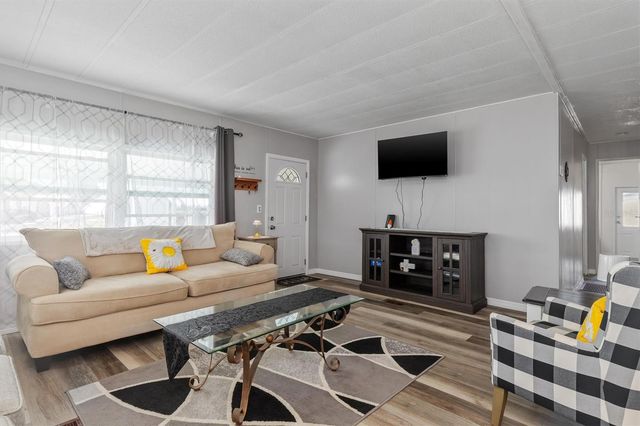 8320 RIVERSIDE DRIVE 75, Punta Gorda, FL 33982