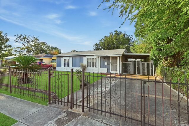 1022 CERALVO ST, San Antonio, TX 78207