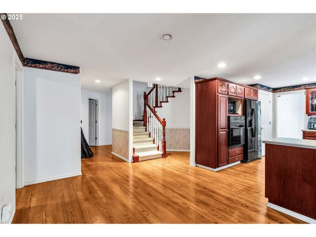 14504 Ne 32ND St, Vancouver, WA 98682