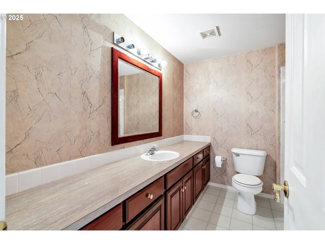 14504 Ne 32ND St, Vancouver, WA 98682