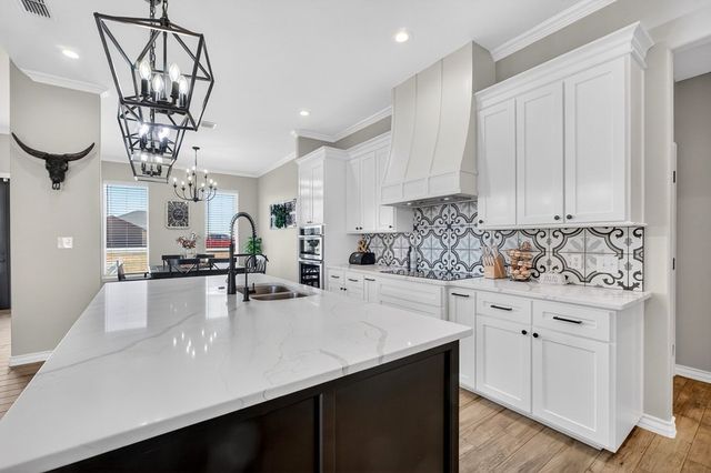 2113 S County Rd 1055, Midland, TX 79706