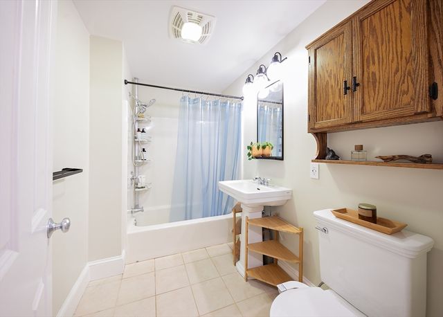 432 Norfolk Street 4G, Somerville, MA 02143