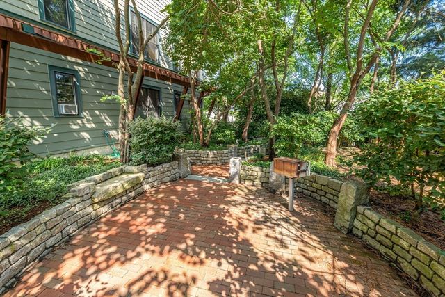 432 Norfolk Street 4G, Somerville, MA 02143