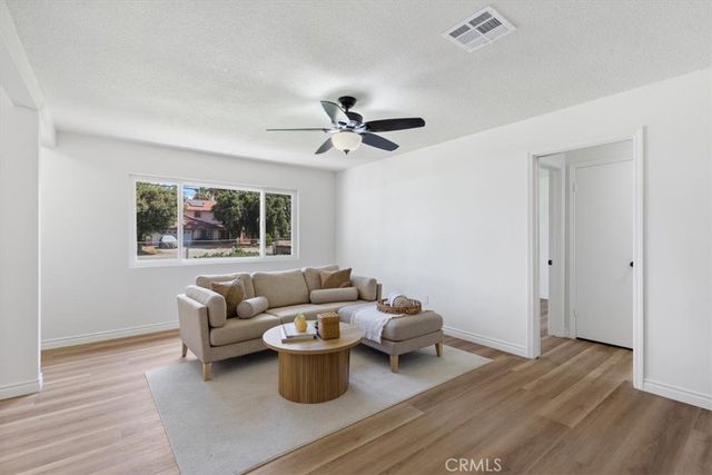 34385 Avenue H, Yucaipa, CA 92399