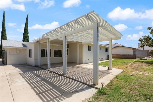 34385 Avenue H, Yucaipa, CA 92399
