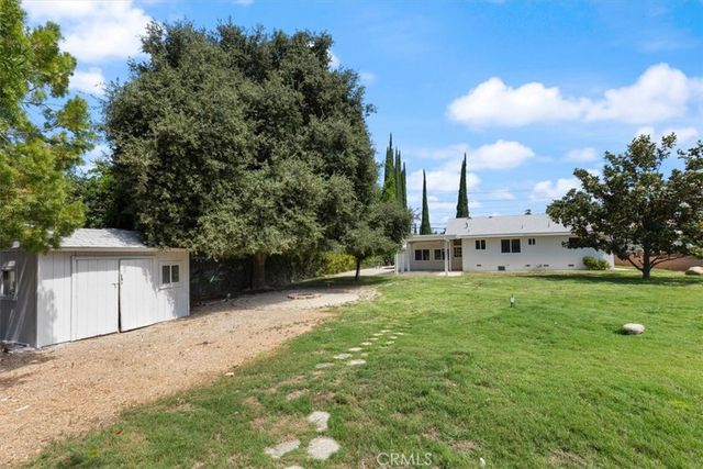 34385 Avenue H, Yucaipa, CA 92399