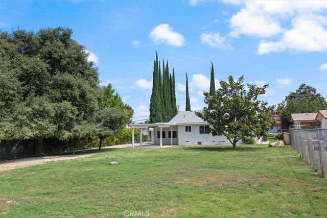 34385 Avenue H, Yucaipa, CA 92399