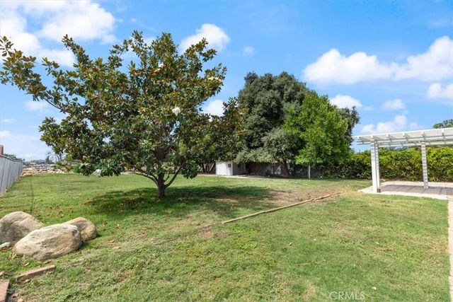 34385 Avenue H, Yucaipa, CA 92399