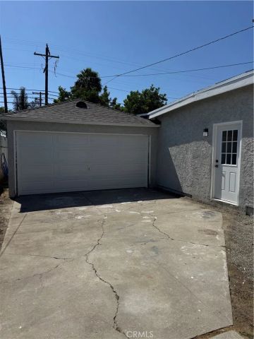 709 S Chester Avenue South, Compton, CA 90221