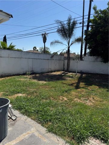 709 S Chester Avenue South, Compton, CA 90221