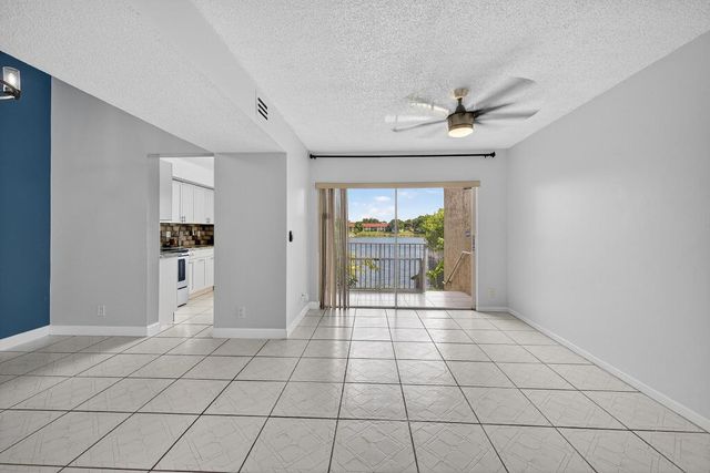 3239 NW 44th Street 3, Oakland Park, FL 33309