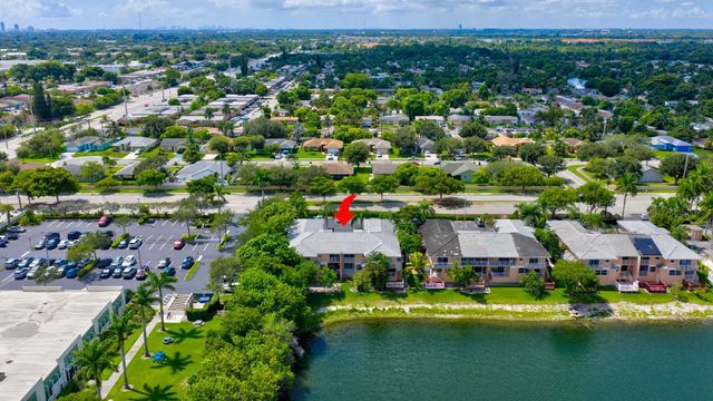 3239 NW 44th Street 3, Oakland Park, FL 33309