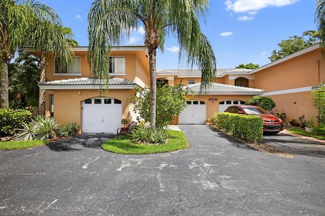 3239 NW 44th Street 3, Oakland Park, FL 33309