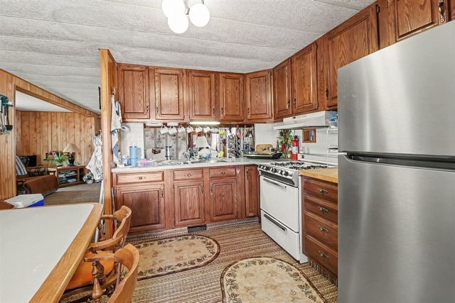 7951 W Village Road, Mears, MI 49436