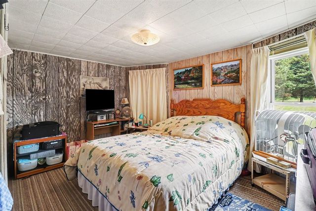 7951 W Village Road, Mears, MI 49436