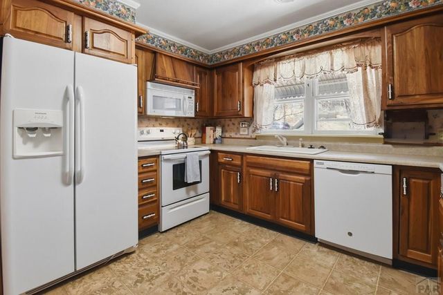 1624 E 15th St, Pueblo, CO 81001