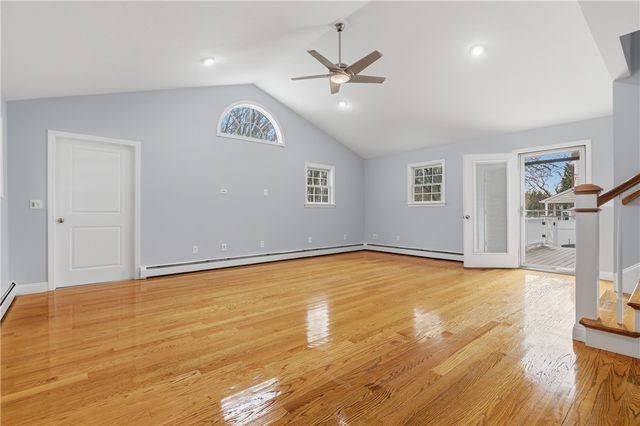 136 Roland Street, Cumberland, RI 02864