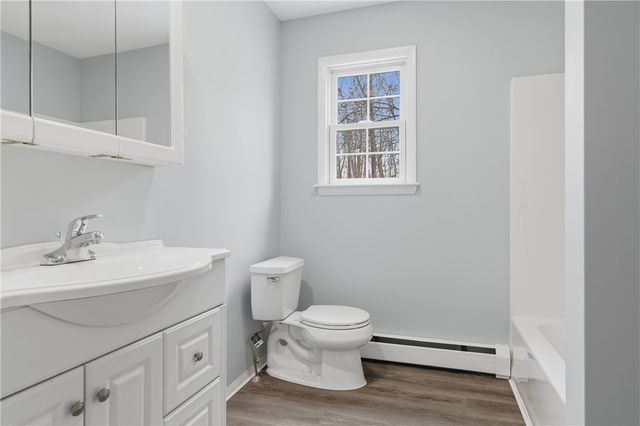 136 Roland Street, Cumberland, RI 02864