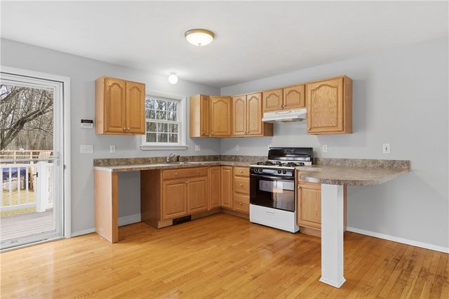 136 Roland Street, Cumberland, RI 02864