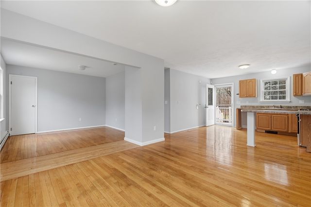 136 Roland Street, Cumberland, RI 02864