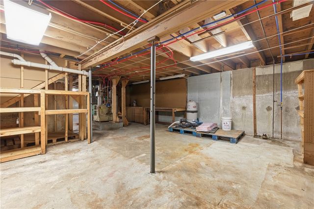 136 Roland Street, Cumberland, RI 02864