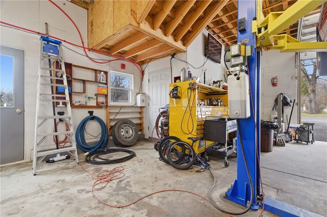 136 Roland Street, Cumberland, RI 02864