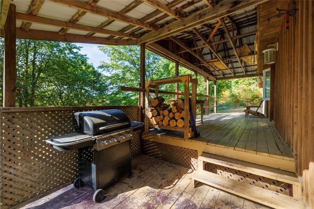 2057 State Route 63, Wayland, NY 14572