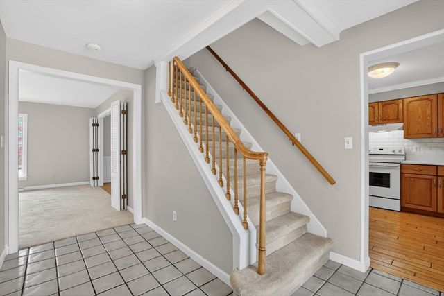 135 Rogers Avenue, West Springfield, MA 01089