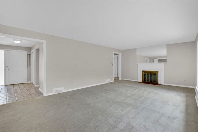 135 Rogers Avenue, West Springfield, MA 01089
