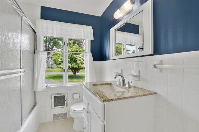 135 Rogers Avenue, West Springfield, MA 01089
