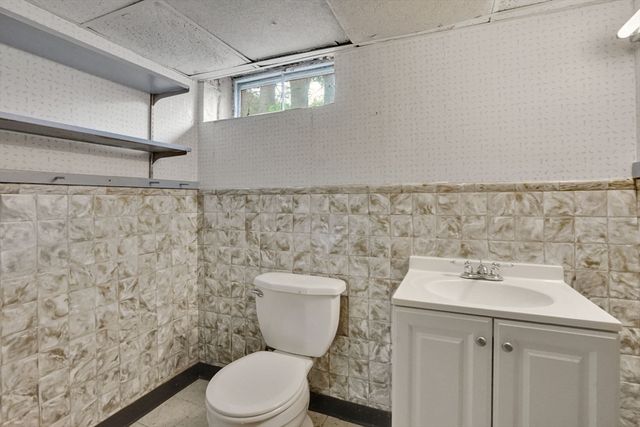 135 Rogers Avenue, West Springfield, MA 01089