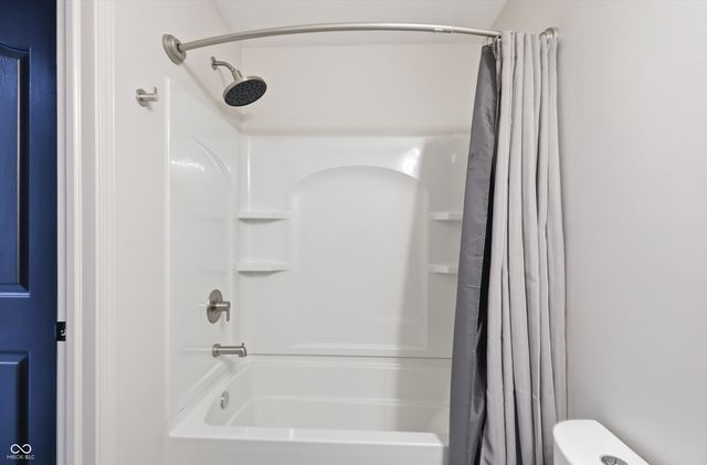 835 Ivy Lane, Carmel, IN 46032
