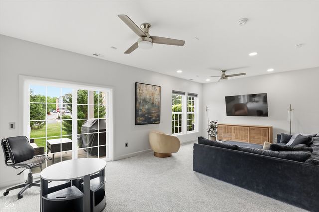 835 Ivy Lane, Carmel, IN 46032