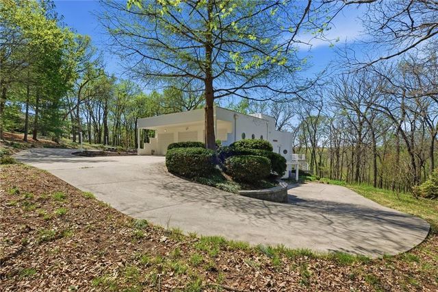 16370 NW 130th Terrace, Platte City, MO 64079