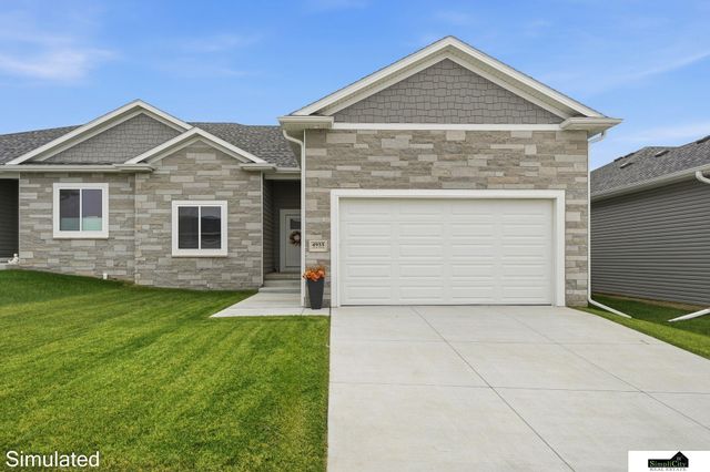 4933 Spire Street, Lincoln, NE 68516